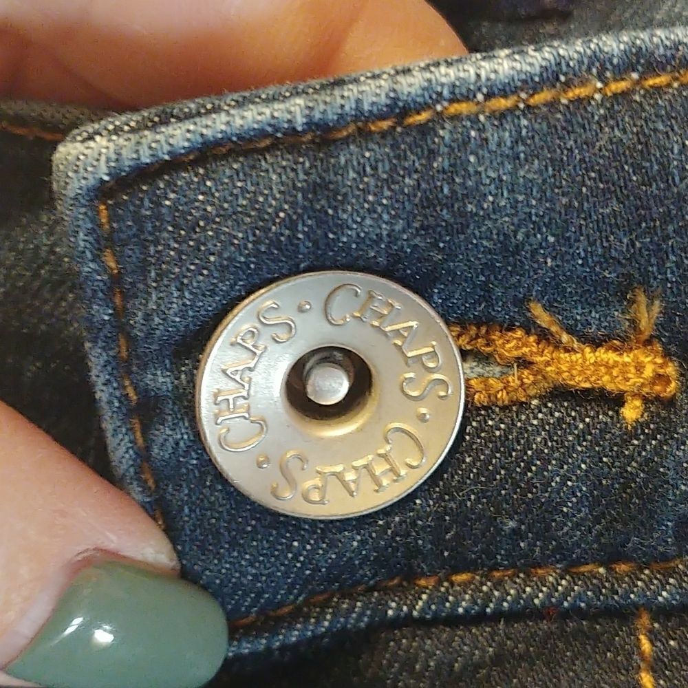 Chaps. Boot Cut Denim Jeans. Size 6/28. Great condition. - Picture 5 of 10